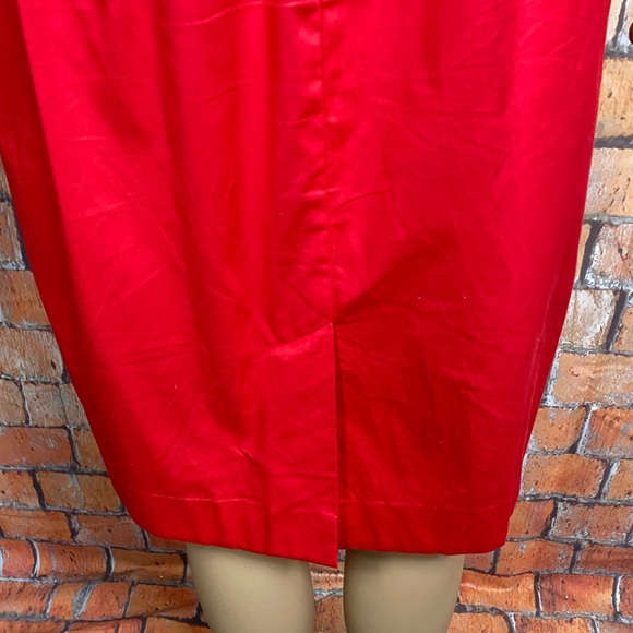 Julian Taylor Lattice Neckline Belted Dress - Picture 7 of 11